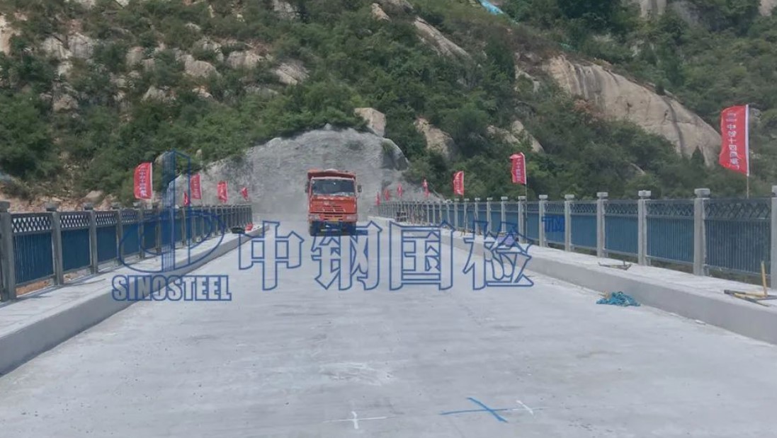 公路護(hù)欄檢測 保證交通安全