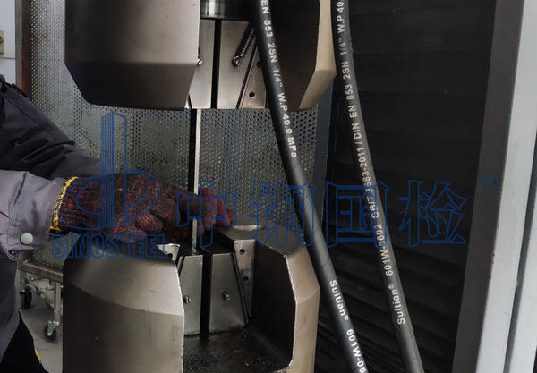 拉伸試驗(yàn)安裝式樣中